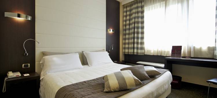 贝加莫机场美居酒店(Mercure Bergamo Aeroporto)图片