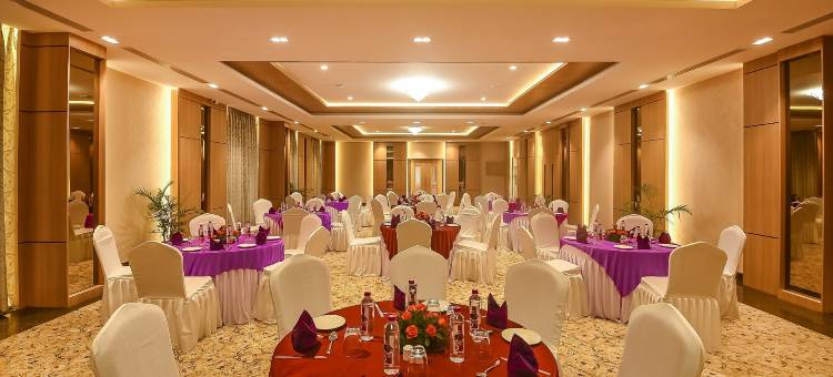 翡翠克拉克斯套房酒店(Emerald Clarks Inn Suites)图片