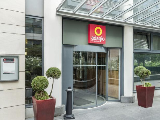 巴黎贝尔西村阿德吉奥公寓式酒店