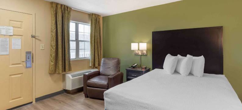 美国长住精选套房 - 圣路易斯 - 韦斯特波特 - 东拉克兰路(Extended Stay America Suites - St Louis - Westport - E Lackland Rd)图片