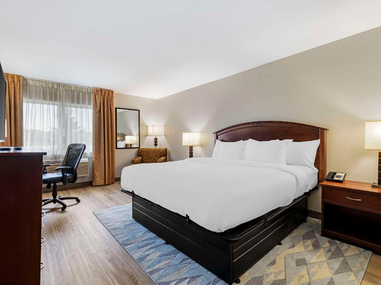 阿尔伯特利舒适酒店(位于步道旅行中心)