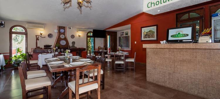 Capital O 拉韦尔塔高尔夫酒店，乔卢拉(Collection O Hotel la Huerta Golf & Hotel, Cholula)图片