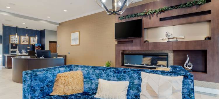 圣路易斯机场贝斯特韦斯特优质酒店(Best Western Plus St. Louis Airport Hotel)图片