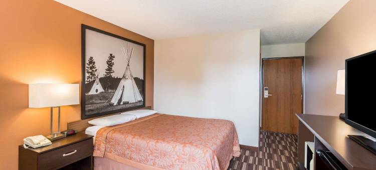 麦迪逊温德姆速8酒店(Super 8 by Wyndham Madison)图片