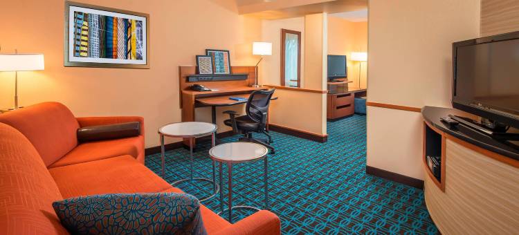 菲德里克万枫套房酒店(Fairfield Inn & Suites Frederick)图片