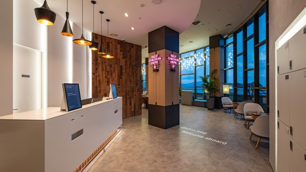 DarakHyu Yeosu Capsule Hotel by WalkerhillOver view