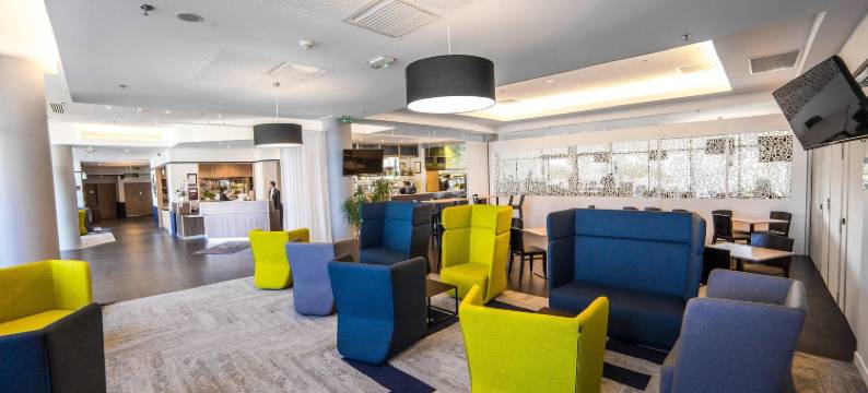 图卢兹机场万怡酒店(Courtyard Toulouse Airport)图片