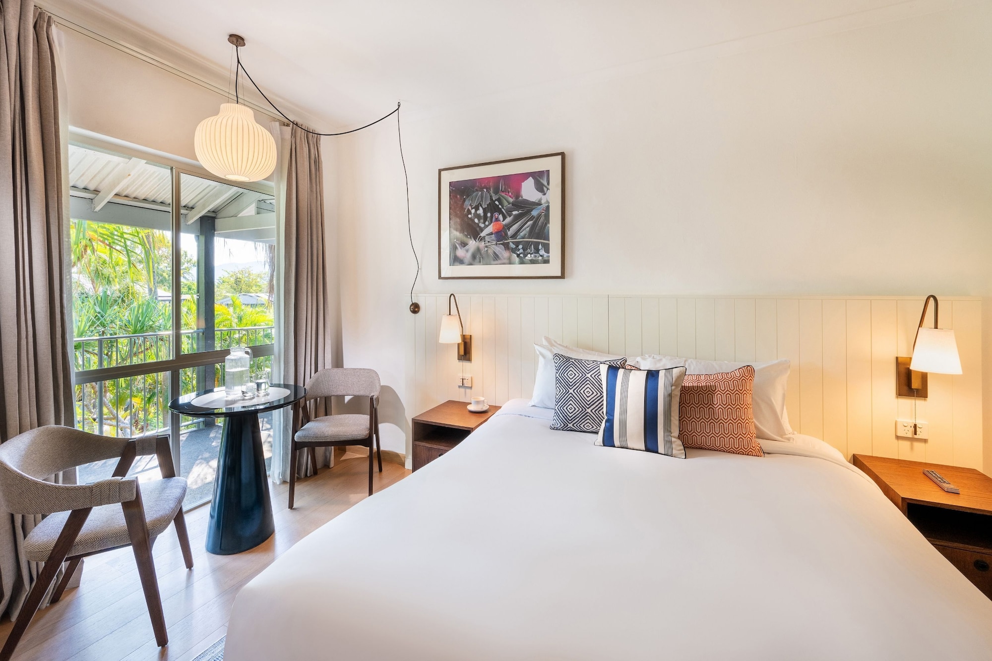 Mantra Club Croc Over view