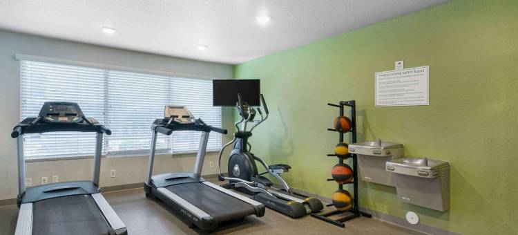 美国长住套房酒店 - 坦帕 - 东北(Extended Stay America Suites - Tampa - Northeast)图片