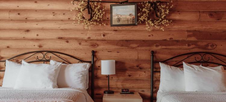 布莱斯峡谷小木屋旅馆(Bryce Canyon Log Cabins)图片