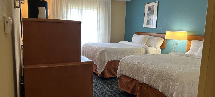 埃姆斯万豪万枫酒店(Fairfield Inn & Suites Ames)图片