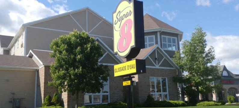 魁北克城温德姆速8酒店(Super 8 by Wyndham Quebec City)图片