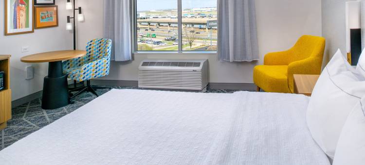希尔顿欢朋酒店圣路易斯机场(Hampton Inn by Hilton St. Louis Airport)图片