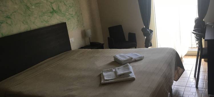 迪纳斯蒂雅家庭旅馆(B&B Dinastia)图片