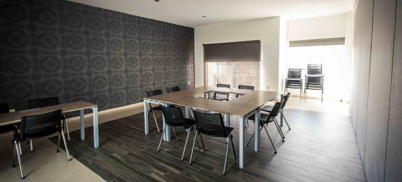 工业区佐那红木别墅长住酒店(Redwood Villas Zona Industrial San Luis Potosi)图片