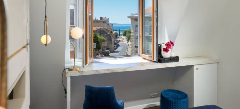 弗罗丝华丽酒店(Flos Luxury Rooms)图片