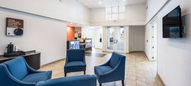 达拉斯欧文DFW机场东6号汽车旅馆(Motel 6 Irving, TX - Irving DFW Airport East)图片