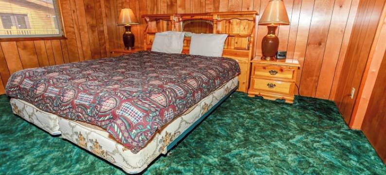 在顶峰制造记忆 #1683(Makin' Memories at Summit-1683 by Big Bear Vacations)图片