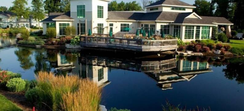 天鹅湖度假村(Swan Lake Resort)图片