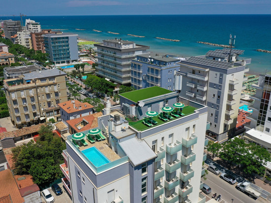 费加洛阿马代酒店及出租公寓