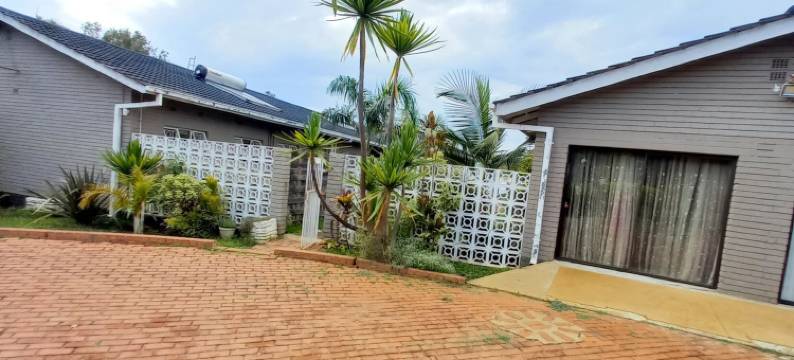 拉斯帕尔马斯旅馆(Las Palmas Guest House)图片