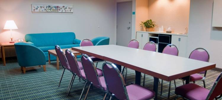 布鲁克斯维尔戴德城希尔顿欢朋酒店(Hampton Inn Brooksville)图片