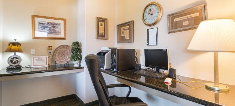 德克萨斯维多利亚套房汽车旅馆(Lone Star Inn and Suites Victoria)图片