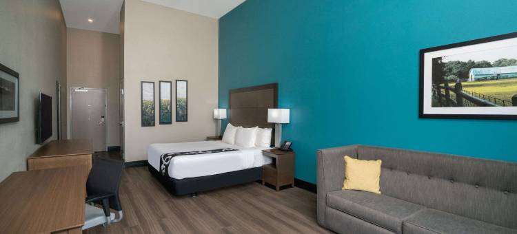 西孟斐斯拉昆塔温德姆套房酒店(La Quinta Inn & Suites by Wyndham West Memphis)图片