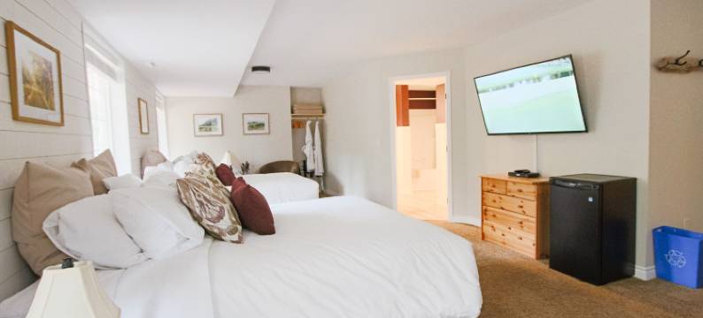 九洞住宿加早餐旅馆(The Inn at the Ninth Hole Bed & Breakfast)图片