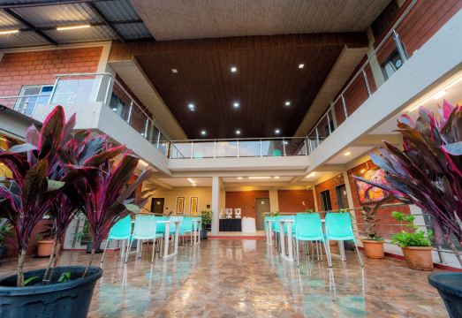 Treebo Iceberg Hotel Overview