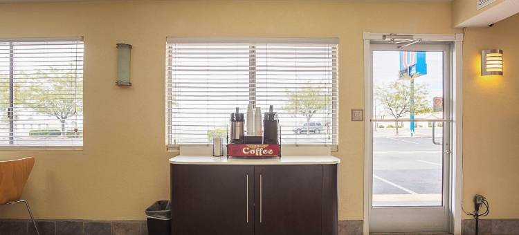 霍尔布鲁克6号汽车旅馆(Motel 6 Holbrook, AZ)图片