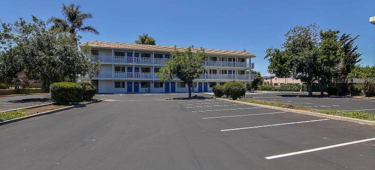 卡宾特里拉北部圣芭芭拉6号汽车旅馆(Motel 6 Carpinteria, CA - Santa Barbara - North)图片