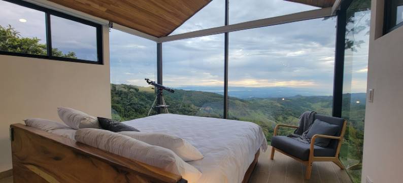 阿马鲁蒙特贝尔德(Amalú Monteverde)图片