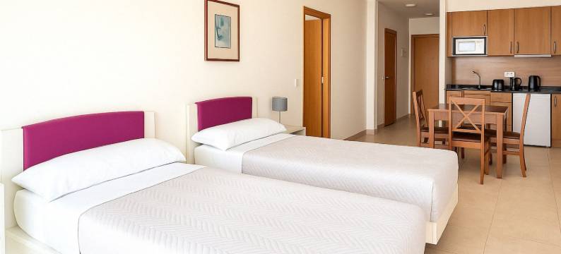 奥托索尔公寓酒店(Sechi Aparthotel Marbella - Self Service, with Parking)图片