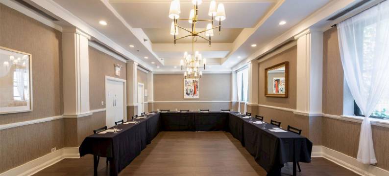 克拉里奇之家(Claridge House)图片