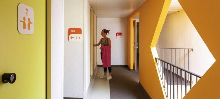 hotelF1 瓦朗谢讷杜希莱斯矿(Hotelf1 Valenciennes Douchy les Mines)图片