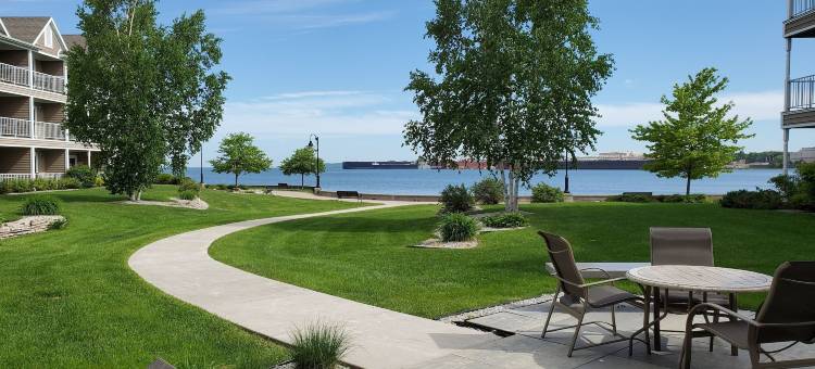 布里奇波特滨水度假村(Bridgeport Waterfront Resort)图片