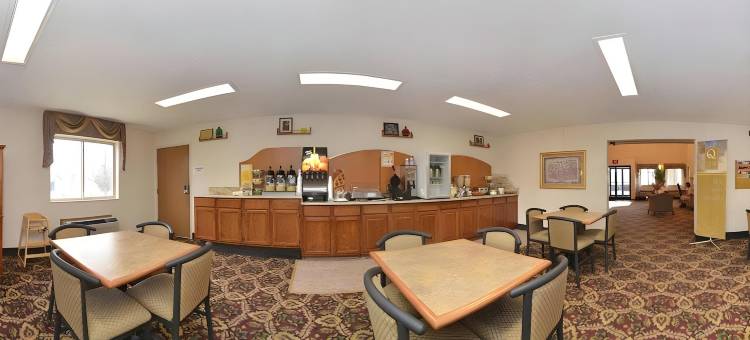 靠近日内瓦湖的伍德斯托克品质酒店旅店和套房(Quality Inn & Suites Woodstock Near Lake Geneva)图片