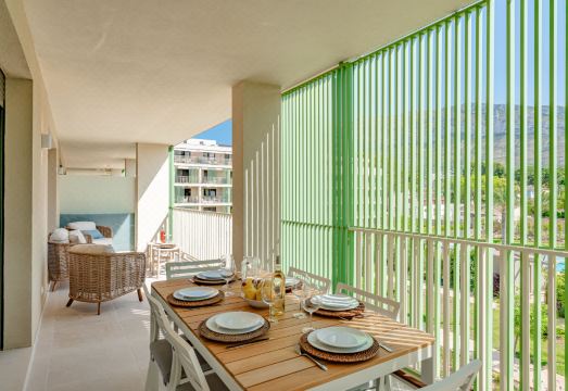 Nerva Hotel Overview