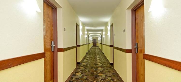 AmericInn by Wyndham Woodstock IL图片