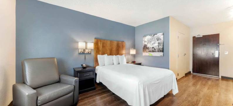 迈阿密机场 - 多拉 - 第 87 大道南美洲长住精品套房酒店(Extended Stay America Premier Suites - Miami - Airport - Doral - 87th Avenue South)图片