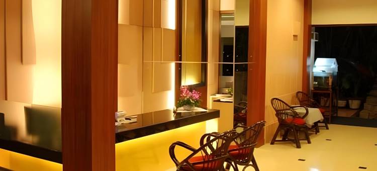 米纳哈萨酒店(Hotel Minahasa)图片