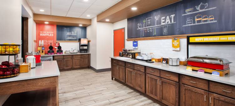 克林顿欢朋酒店(Hampton Inn Clinton)图片