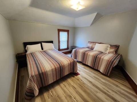 Lake Mac Lodge - a 4-bedroom house in charming Lemoyne. Relax and unwind.