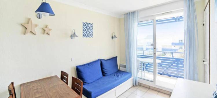 Navy Blue Residence with one room图片