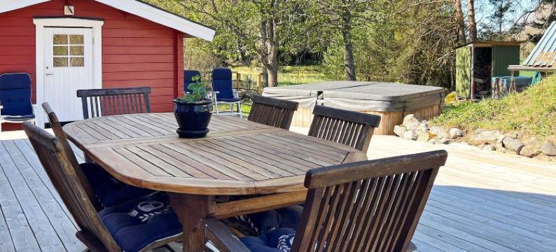 4 star holiday home in BRO图片