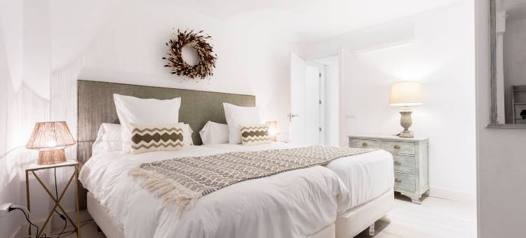 Impressive 3 bedroom duplex with parking. Francisco Silvela图片