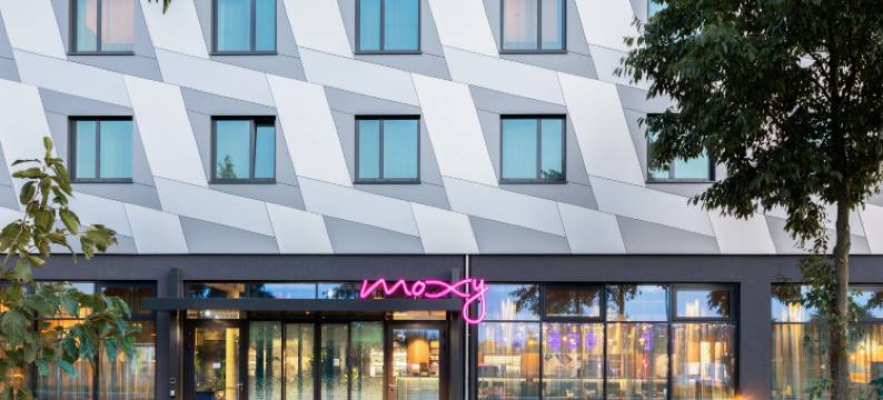 柏林机场Moxy酒店(Moxy Berlin Airport)图片