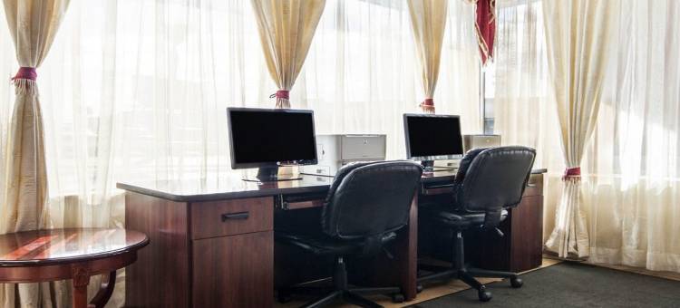 机场凯艺套房酒店(Quality Inn & Suites Airport)图片