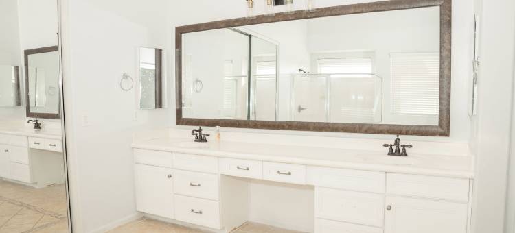 靠近菲尼克斯的大型家庭住宅(Large Family Home Near Phoenix)图片